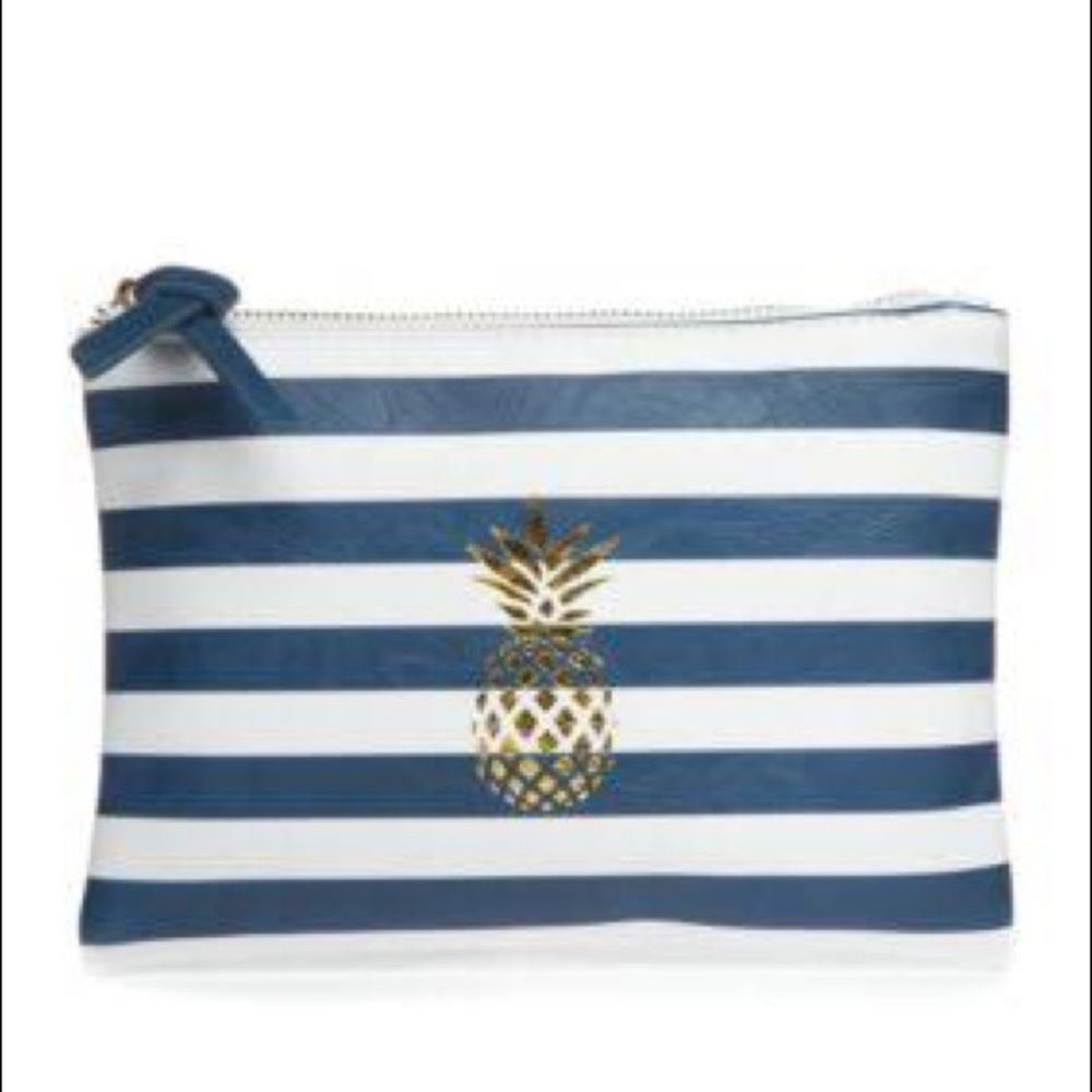 Sweet and Shimmer Cosmetics and Crown & Ivy Bag